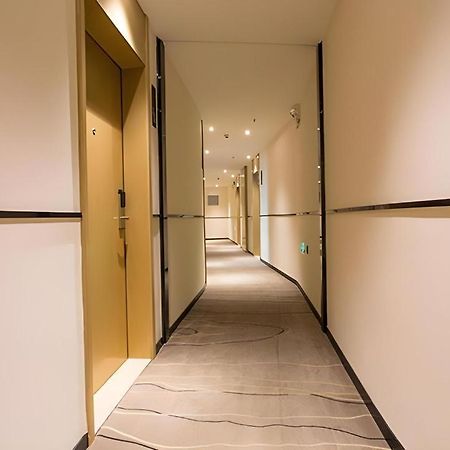 City Comfort Inn Qinzhou Port District Central Square Lungmen Kültér fotó