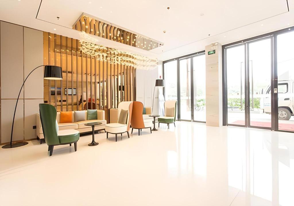 City Comfort Inn Qinzhou Port District Central Square Lungmen Kültér fotó